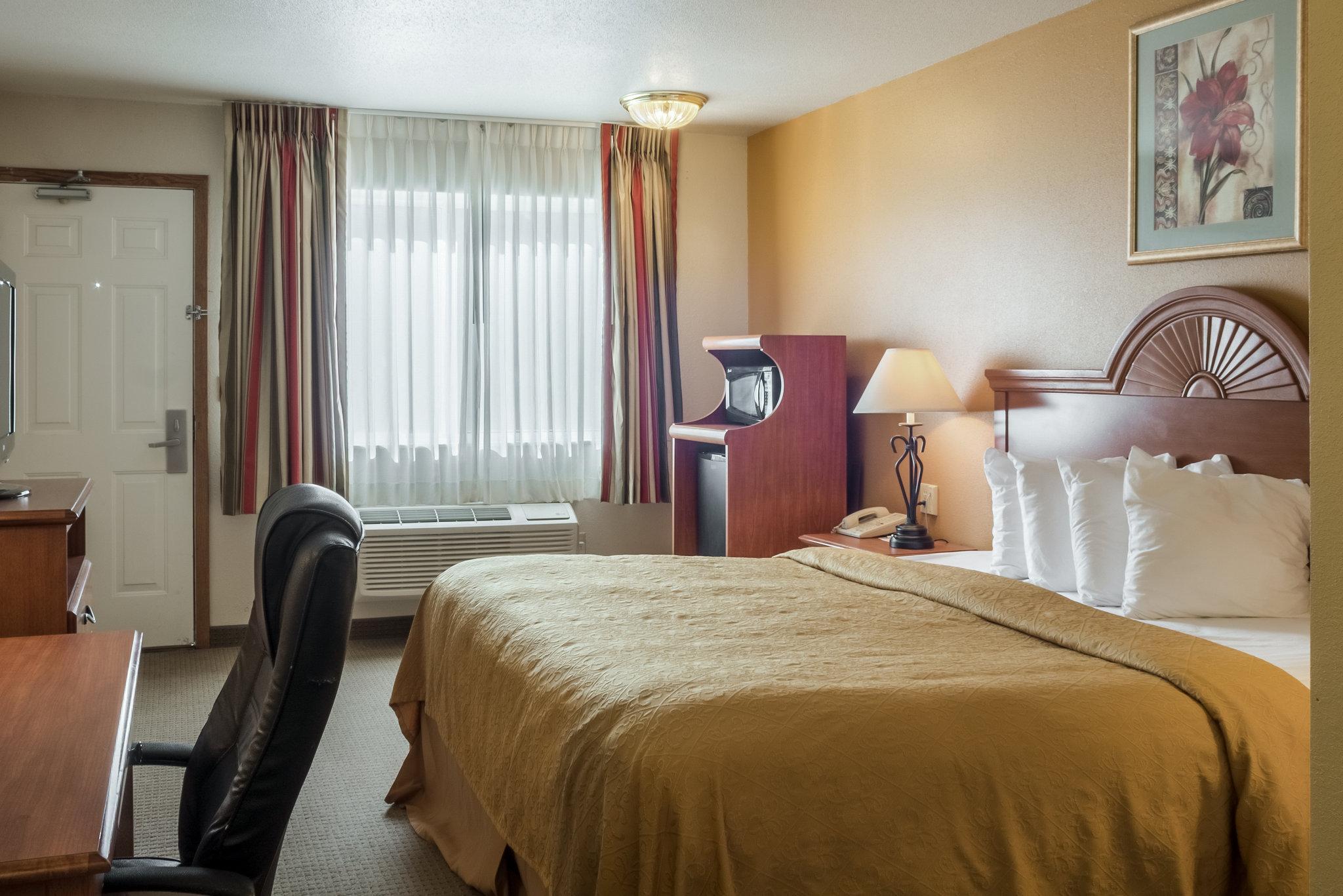 Quality Inn Huron Eksteriør bilde
