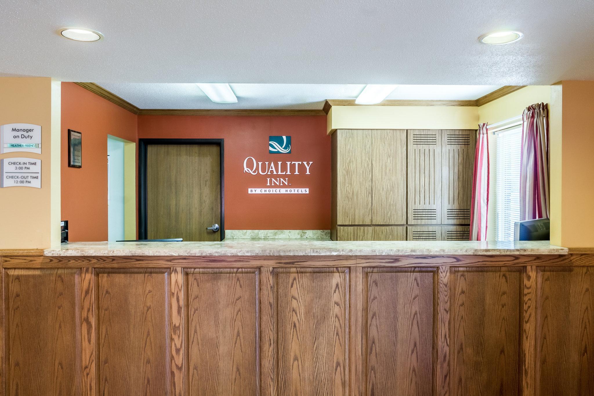 Quality Inn Huron Eksteriør bilde
